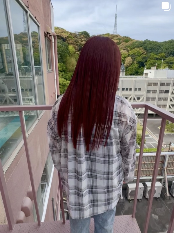 レッド系カラー ロング