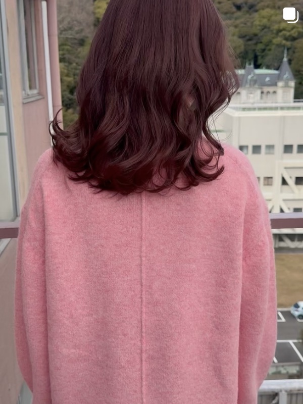 ピンク系カラー ミディアム